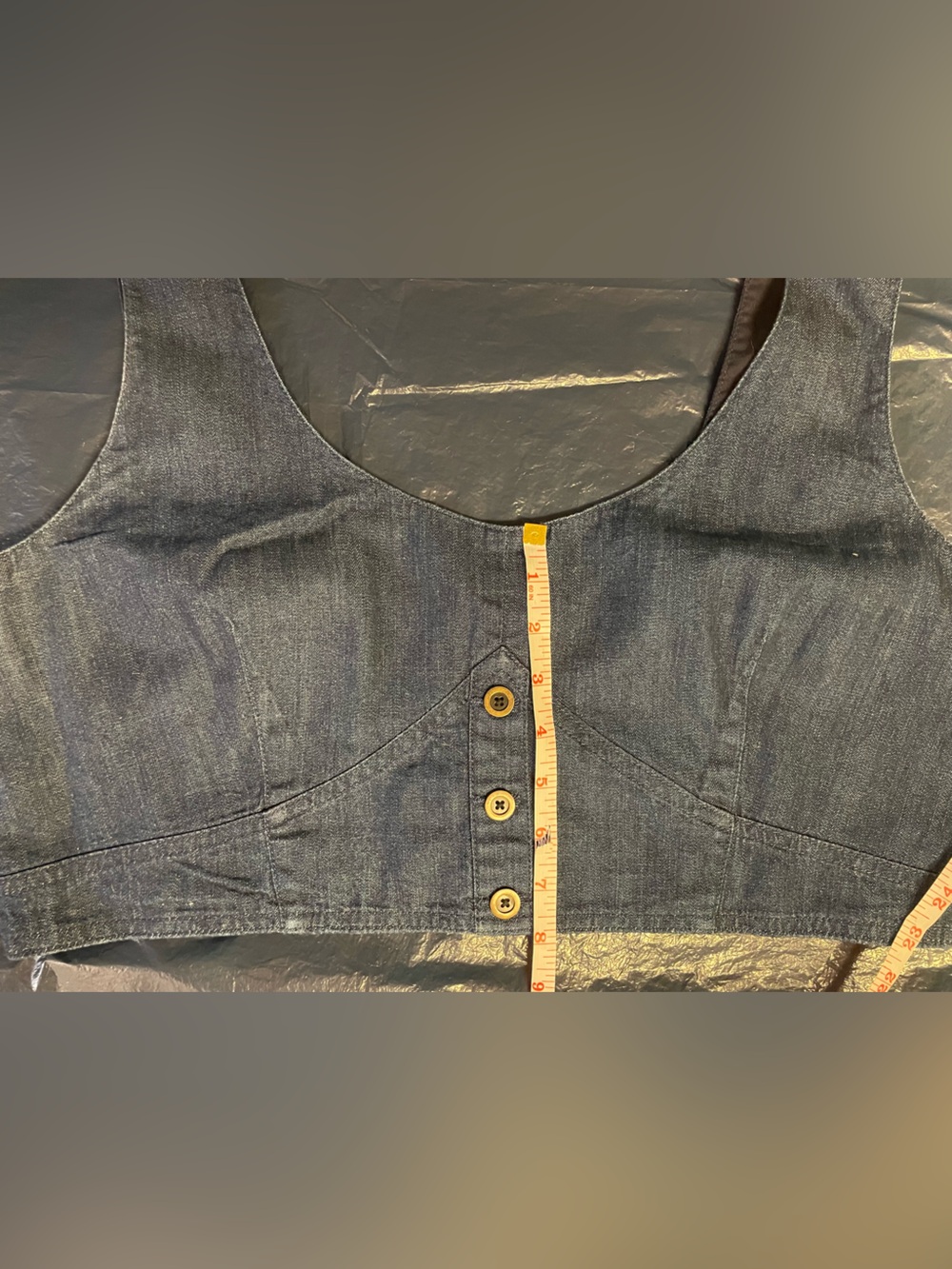 Banana Republic Denim Crop Top in Dark Blue with Button Front - Picture 6 of 11